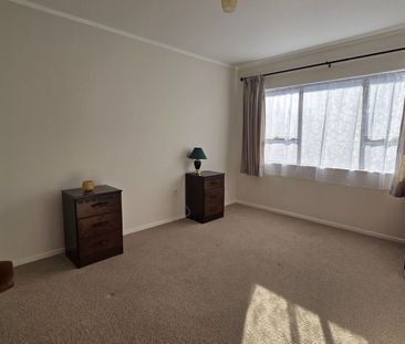 Whangarei Regent - Photo 1