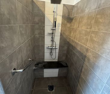 Saint-Gilles, Grand appartement de 100m2 d'une chambre rénové - Photo 3