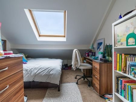 6 bedroom terraced house to rent - Photo 2