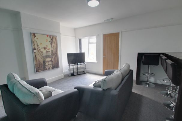 1 bed house share to rent in Whitehill Road, Coalville, LE67 - Photo 1