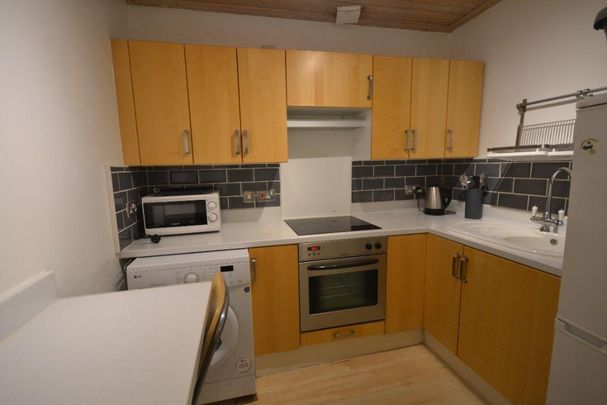1 bedroom flat to rent - Photo 1