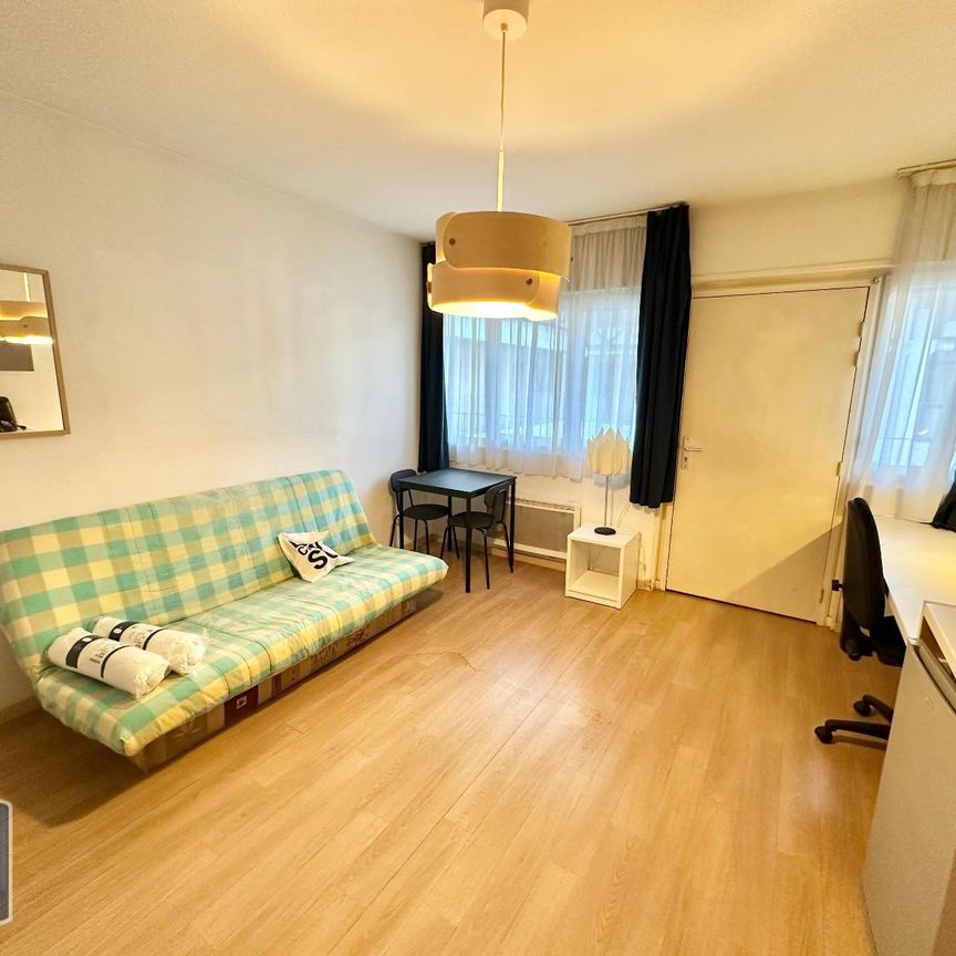 Location Appartement 1 pièce 20m² LYON 7ème - Photo 1