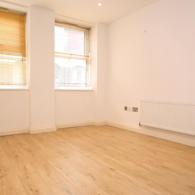 2 bedroom ground floor flat to rent - Photo 1