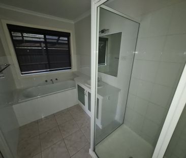 4 Leithen Street, Shepparton - Photo 6