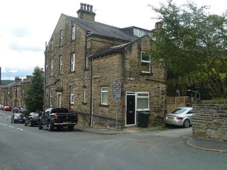 1 bedroom maisonette to rent - Photo 5