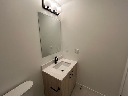 For Lease - 4878 Powers Common Unit# c807, Burlington, Ontario - Photo 5