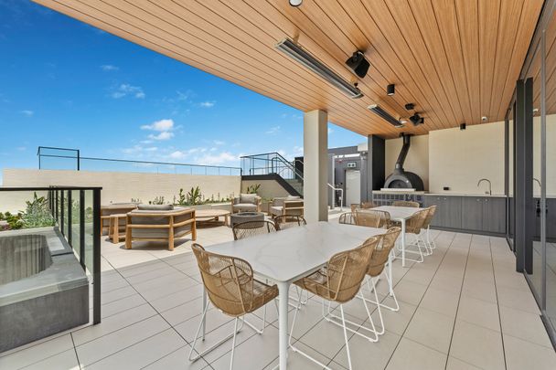 323/15 Stonepine Drive, Moonee Ponds - Photo 1