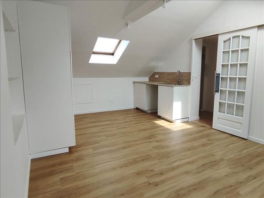 3 pièces - 35,1 m² - 4ème étage - Colocation non autorisée - Photo 1