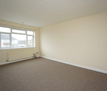 1 bedroom Flat To Let - Photo 1
