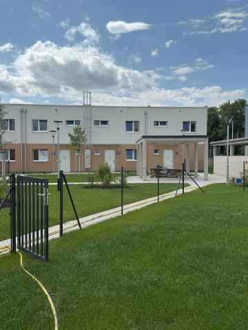 Doppelhaushälfte mit Terrasse und Garten, Top 13A - Photo 5