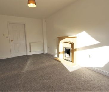 Highfield Close, Dunscroft, Doncaster DN7 4GA - Photo 1