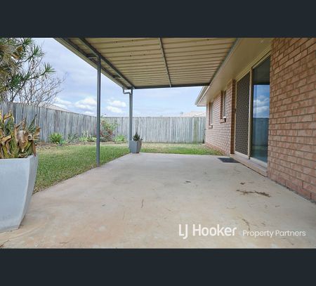 21 Nullarbor Circuit, Forest Lake, Qld 4078 - Photo 3