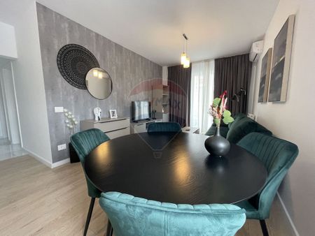 Apartament ultrafinisat cu 3 camere de închiriat în zon... - Photo 2