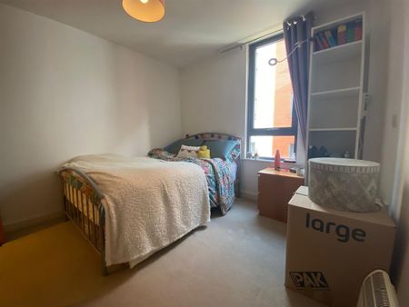 1 Bedroom Apartment To Rent - Photo 2