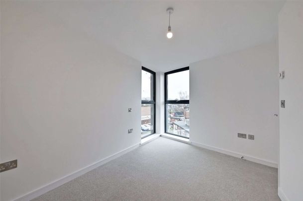 Brand new three bedroom apartment with off-street parking offering light, modern interiors in a sought after location. - Photo 1