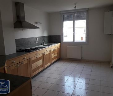 Location Appartement 3 pièces 74m² ST NAZAIRE 44600 - Photo 1