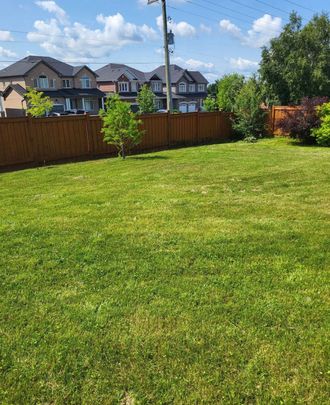 For Lease - 2 Philson Court, Innisfil, Ontario - Photo 1