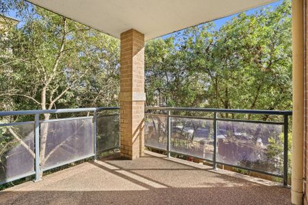 NEAT & TIDY TWO BEDROOM UNIT IN GREAT LOCATION! - Photo 5