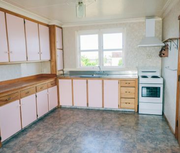 NORTH END PROPERTY - Photo 4