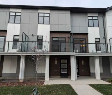 Cozy 2 bedrooms townhouse | 307 - 8235 8 Avenue Southwest, Calgary - Photo 1