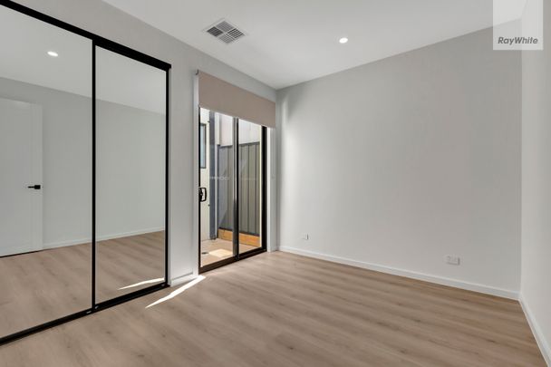18 Chamomile Road, Kalkallo VIC 3064 - House For Rent | Domain - Photo 1