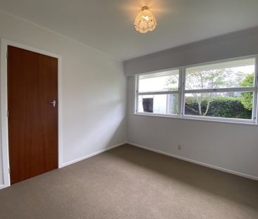Spacious Cedar - Photo 3