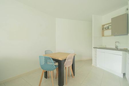Location Appartement 3 pièces 57m² ANGERS 49100 - Photo 5
