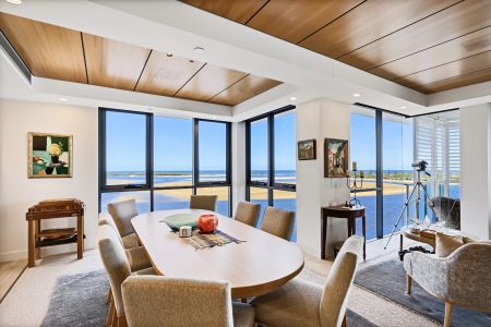 Luxury Coastal Living in the Heart of Maroochydore - Photo 5