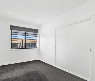 Unit 7/22 French Avenue, Northcote. - Photo 1