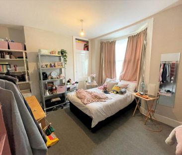 4 bedroom house to rent - Photo 3