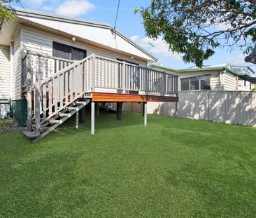 45 Garnet Street, Scarborough, Qld 4020 - Photo 5