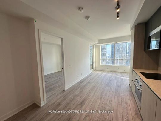 108 Peter Street #2507 - Photo 1
