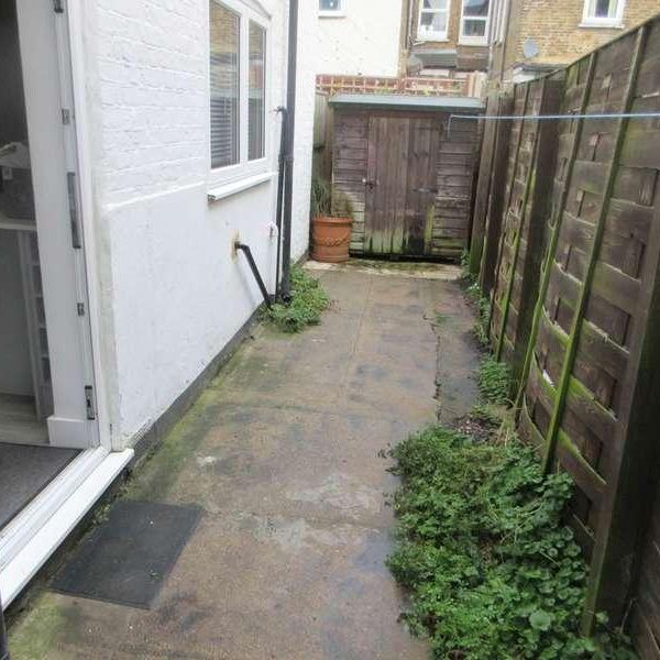 Alexandra Road, Southend On Sea, SS1 - Photo 1