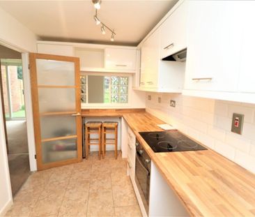 3 BED Terraced House To rent - Photo 6