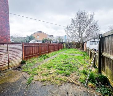 Brooklands Road - Photo 4