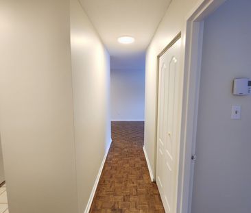 For Lease - 2044 Arrowsmith Drive Unit# 101A, Beacon Hill North - S... - Photo 6