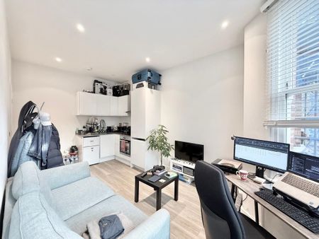 1 bedroom flat to rent - Photo 5