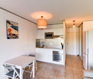 Location Appartement 1 pièce 20m² MANDELIEU LA NAPOULE 06210 - Photo 2