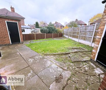 3 bedroom semi-detached house to rent - Photo 3