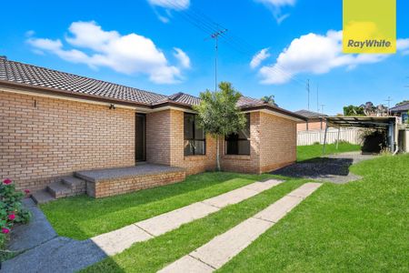 Renovated 3 Bedroom Home - Photo 2