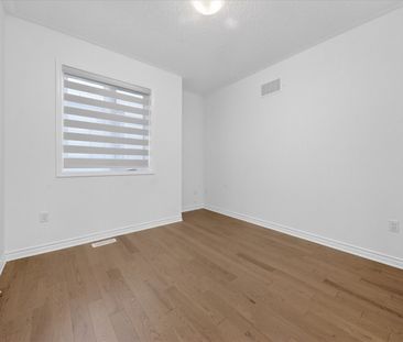 For Lease - 3421 Deepglade Path, Pickering, Ontario - Photo 3