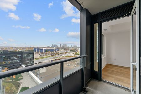 For Lease - 395 Square One Drive Unit# 701, Mississauga, Ontario - Photo 5