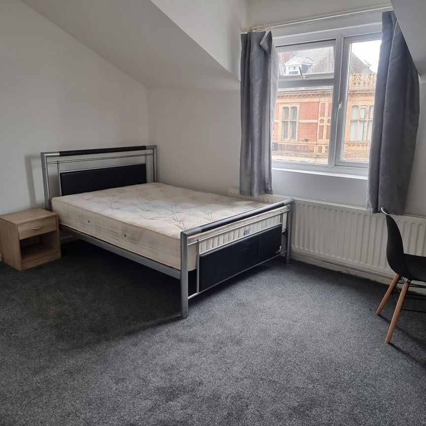 Room in a Shared House, City Road, B16 - Photo 1