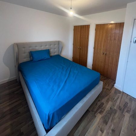 1 bedroom in a house share to rent - Photo 3