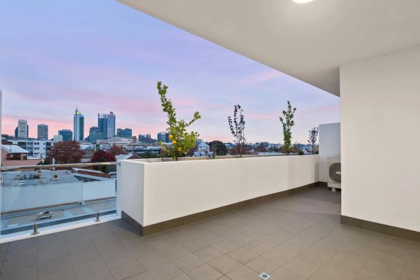 Chelsea Apartment - Photo 1