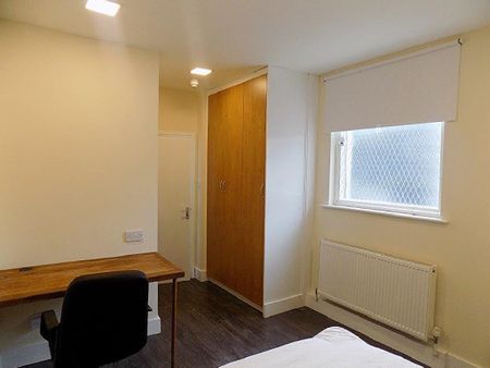 6 bedroom maisonette to rent - Photo 5