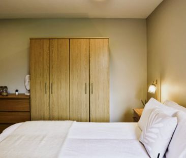 2-Bed Apartment - Photo 3