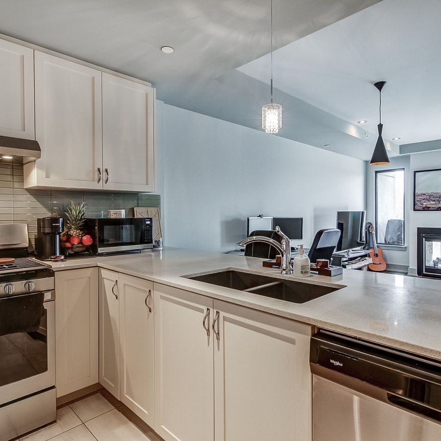 For Lease - 181 James Street Unit# 403, Hamilton, Ontario - Photo 1