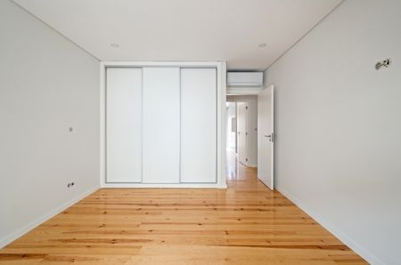 Apartamento T4 novo a estrear para arrendamento em São João do Estoril, Cascais - Photo 2