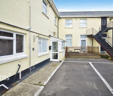 3 bedroom maisonette to rent - Photo 1